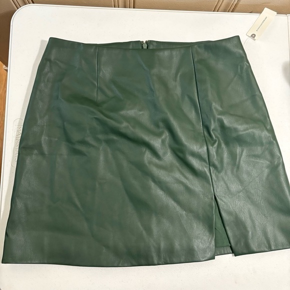 Anthropologie Maeve Womens Faux Leather A-Line  mini skirt size 12 green - Picture 4 of 14